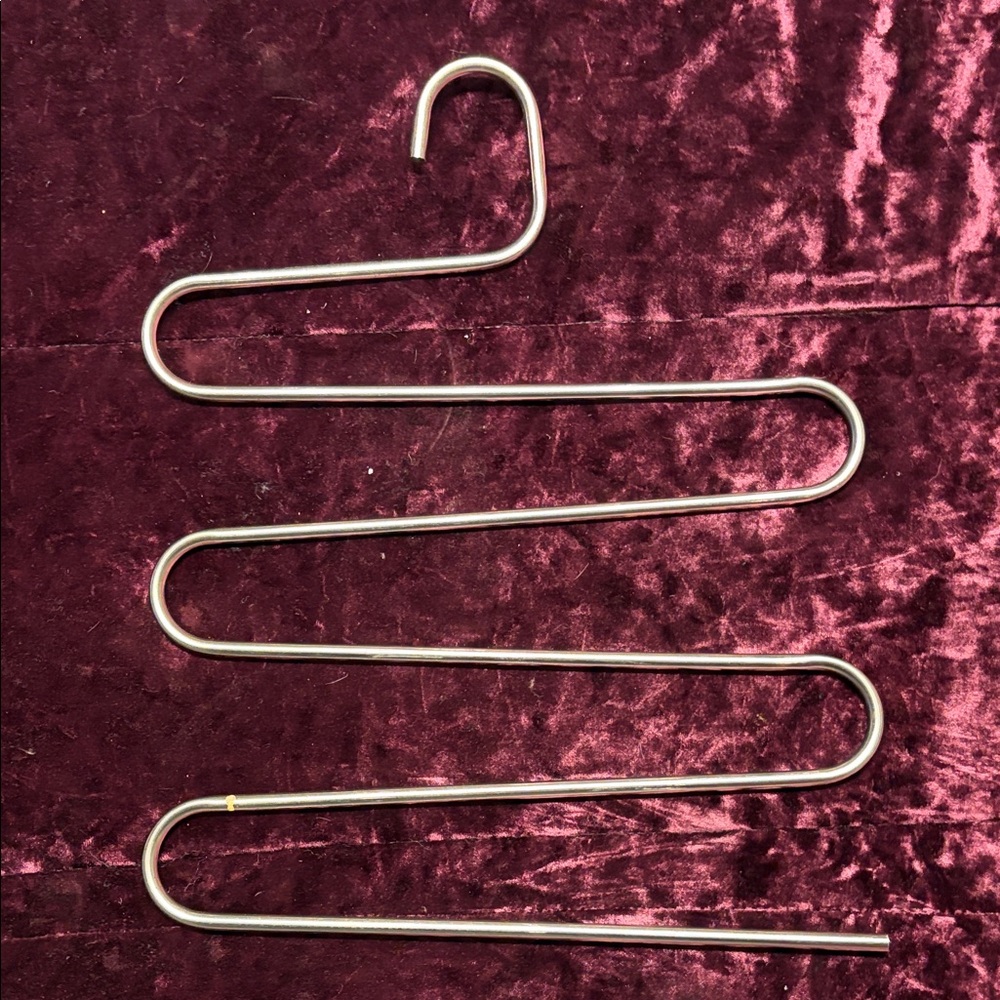 Silver Metal Multi-Layer Hanger